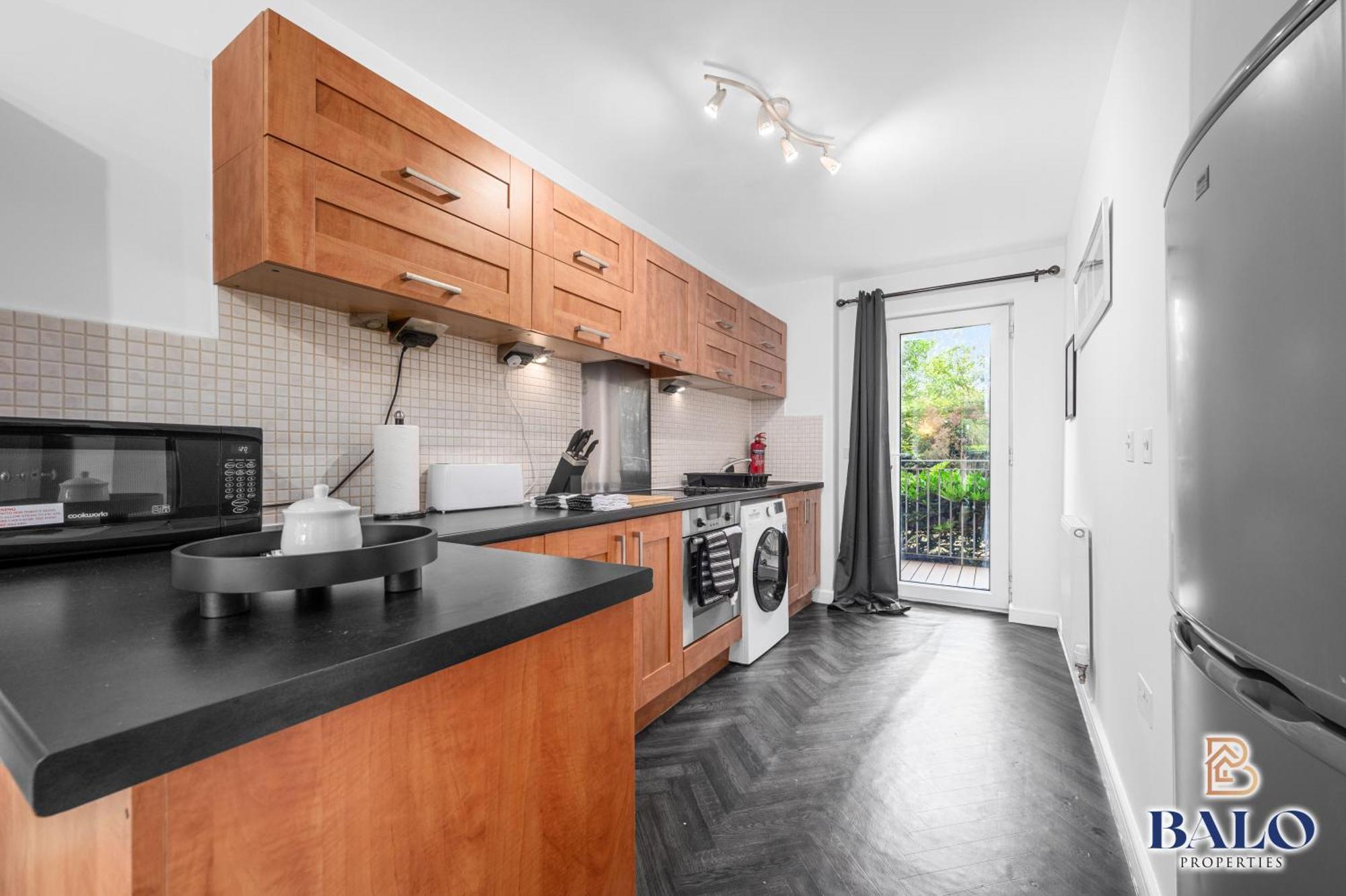 Modern Spacious 2Bedroom Apartment Great! Location By Etihad Mancity Stadium& Coop Live Arena Манчестър Екстериор снимка