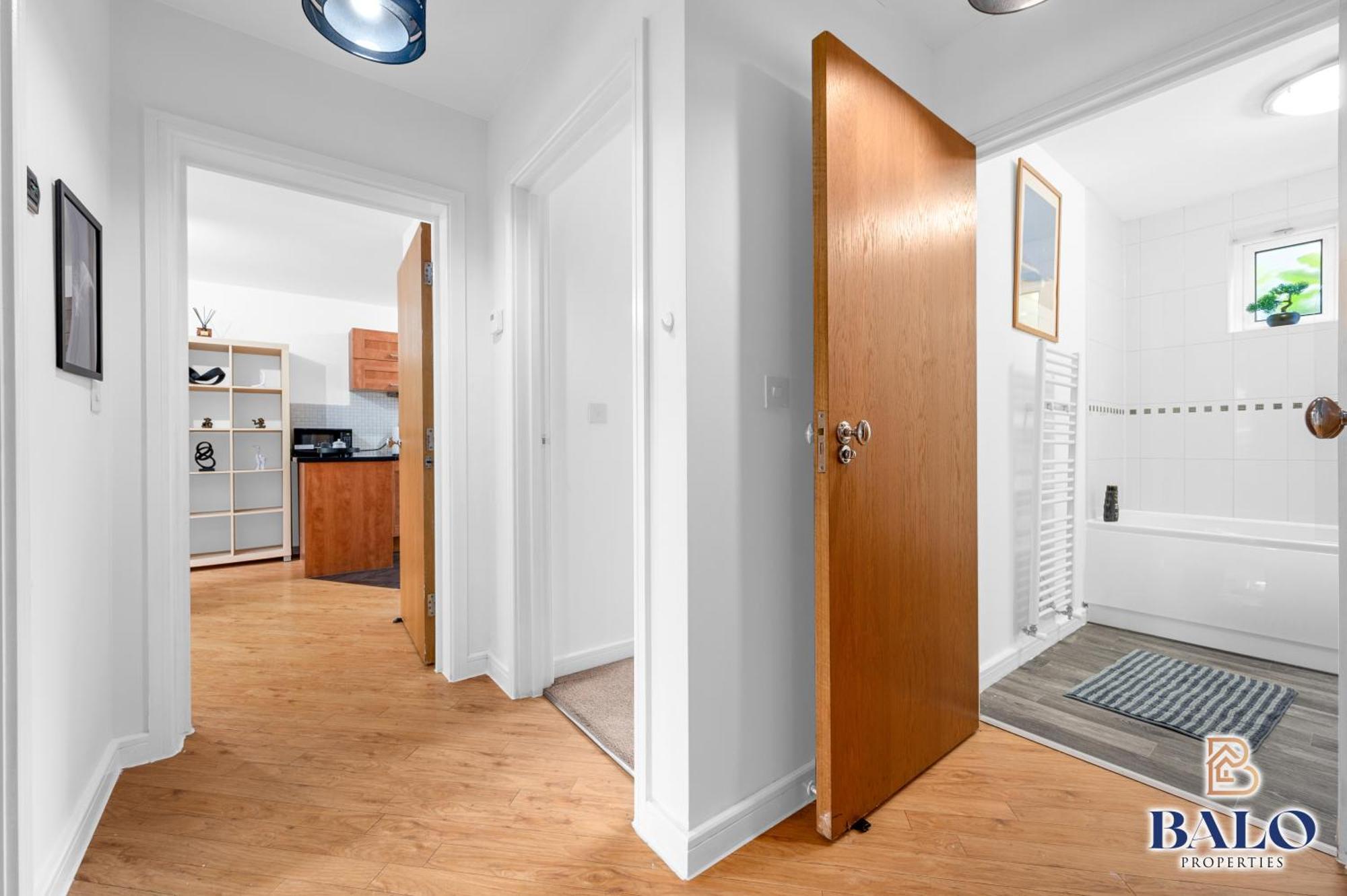 Modern Spacious 2Bedroom Apartment Great! Location By Etihad Mancity Stadium& Coop Live Arena Манчестър Екстериор снимка